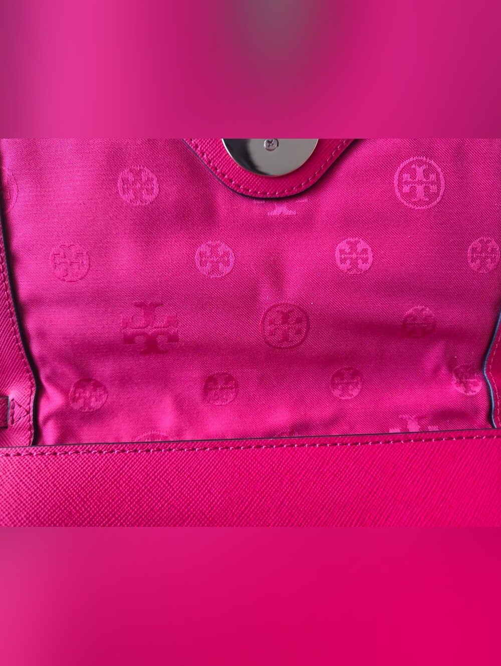 Tory Burch Crossbody Clutch Bag Gold Chain (Hot Pink) - Picture 4 of 10